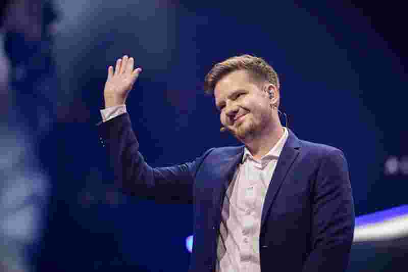 竞争力拱手 竞争力拱手